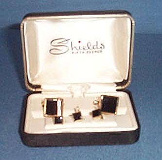 Shields Fifth Avenue cufflink and stud set