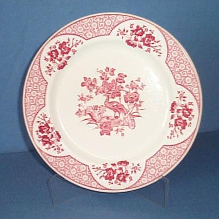 O. P. Co. Syracuse China Wakefield 10 inch restaurant-ware dinner plate