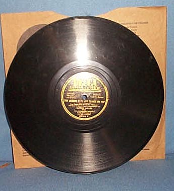 78 RPM The Surrey with the Fringe on Top sung by Alfred Drake