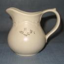 Pfaltzgraff Heirloom creamer