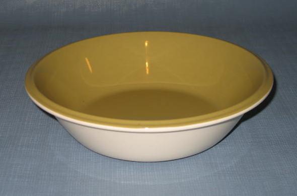 Mikasa Accent Avocado Green D0400 round vegetable bowl
