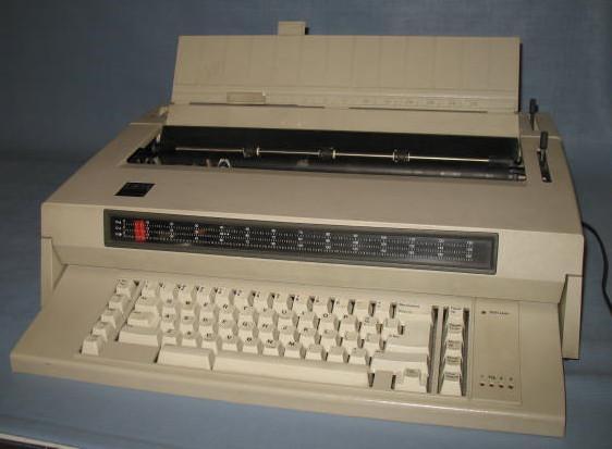 IBM Wheelwriter 3 Office Typewriter with 16.5 inch carriage