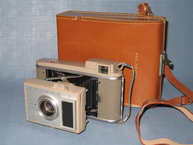 Polaroid J33 Land Camera with original case