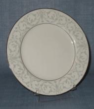 Mikasa Gramercy salad plate