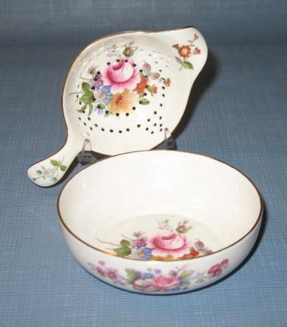 Royal Crown Derby Derby Posies tea strainer