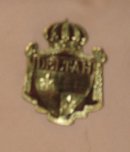 Deltah oval jewelry box