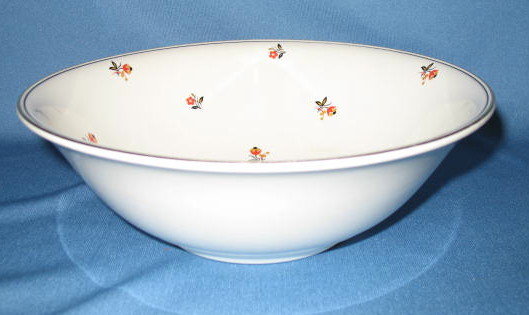 Homer Laughlin Nautilus Cardinal round vegetable bowl
