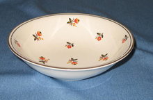 Homer Laughlin Nautilus Cardinal berry bowl