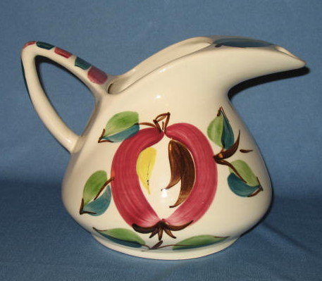 Purinton Apple 5 Pint Pitcher