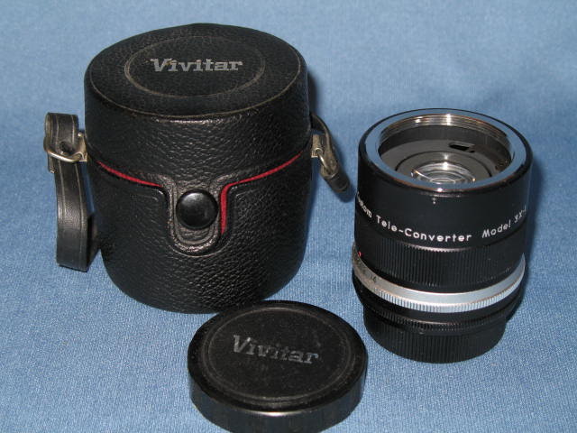 Vivitar Auto 3x Custom Tele-Converter Model 3X-1 and case