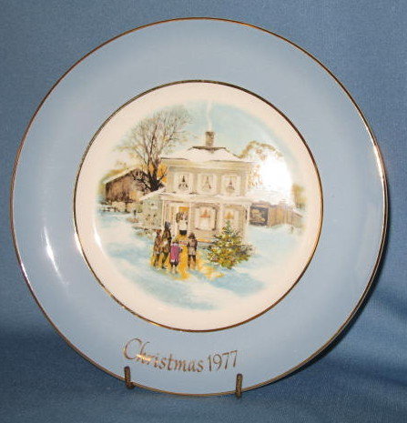 Avon Christmas Plate Series by Enoch Wedgwood 1977
