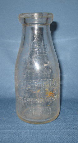 Sheffield Farms Co. NY embossed pint milk bottle