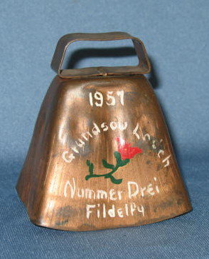 1957 Grundsow Lodge Nummer Drei cow bell