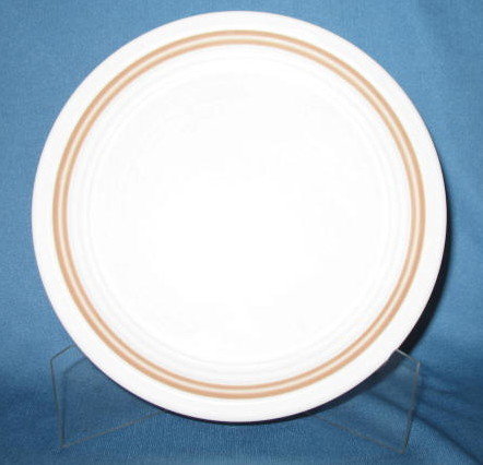 Country Charm Collection Caramel salad plate