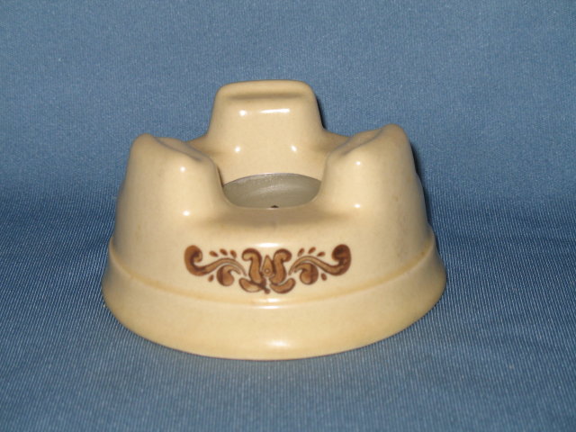 Pfaltzgraff Village brown warmer
