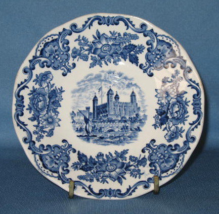 Enoch Wedgwood (Tunstall) Ltd. Royal Homes of Britain saucer
