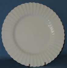 J & G Meakin Classic White dinner plate