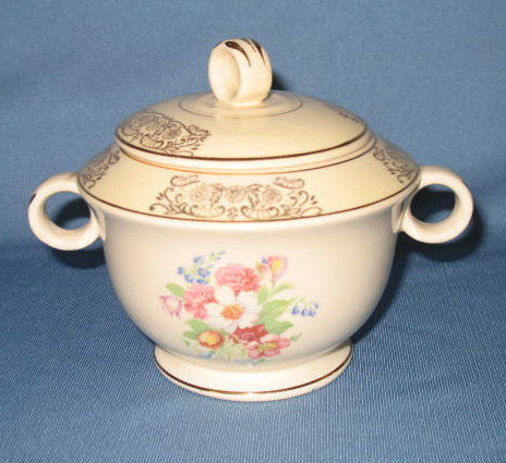 Paden City Pcp 71 lidded sugar