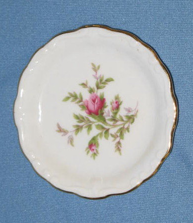Johann Haviland Bavaria Moss Rose coaster