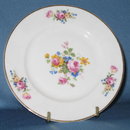 T K Thun Bohemia THU 166 bread plate