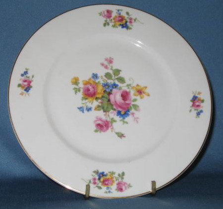 T K Thun Bohemia THU 166 salad plate