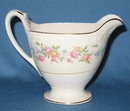 Homer Laughlin Georgian Eggshell Cashmere creamer