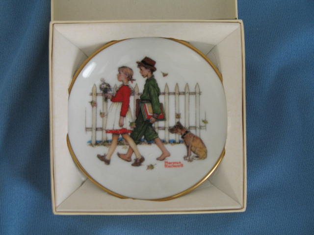 Norman Rockwell Four Seasons Miniature Plate #506: A Scholarly Pace