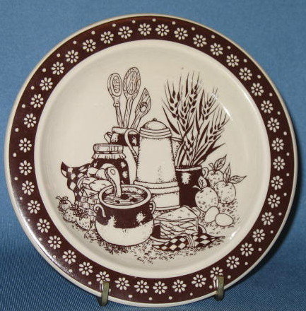 Enesco Country Kitchen bread plate