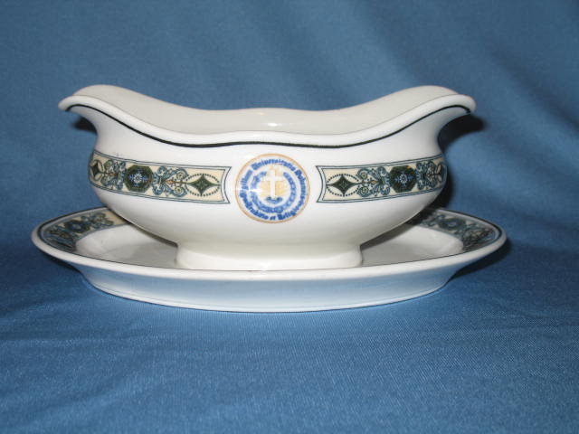 Scammel China (Lamberton) Duquesne University gravy boat with attached underplate