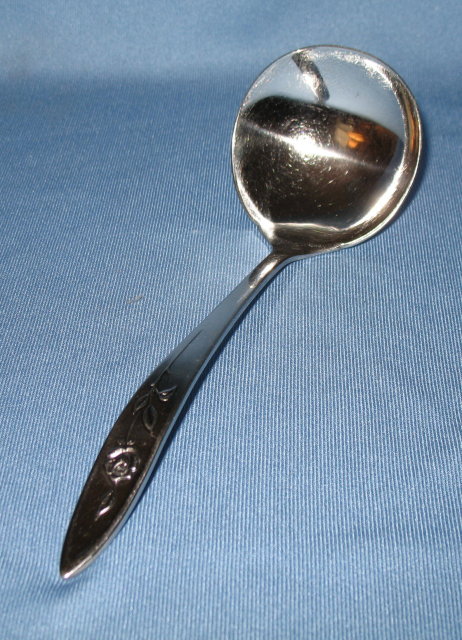 Oneida My Rose Community Stainless gravy ladle