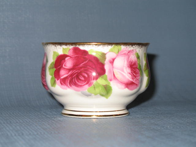 Royal Albert Old English Rose mini-creamer