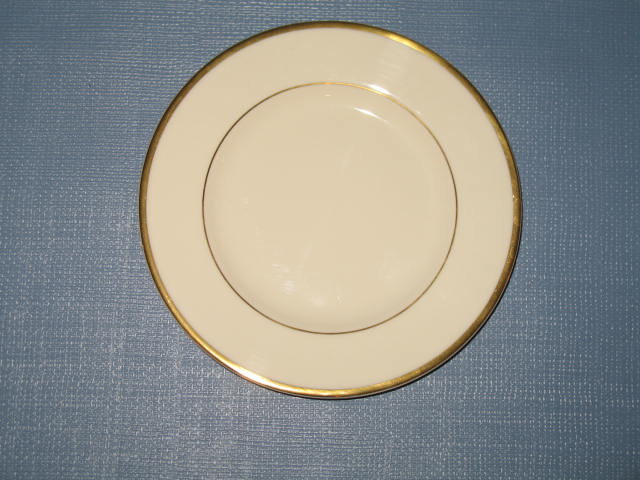 Royal Doulton Heather (gold trim, albion shape) bread plate