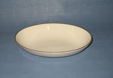 Royal Doulton Heather (gold trim, albion shape) oval vegetable bowl