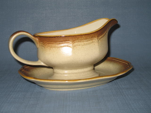 Mikasa Whole Wheat gravy and underplate