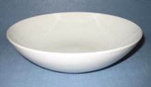 Mikasa Sophisticate round vegetable platter