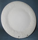 Gibson Designs Fruit dinner plate