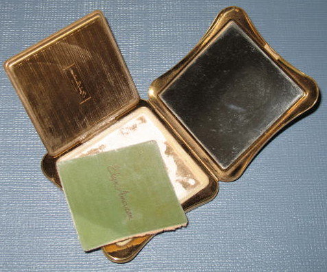 Elgin American makeup compact
