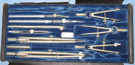 Minusa Instruments N797 drafting set