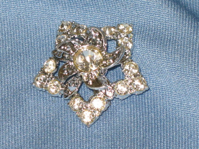 Five-point star rhinestone pin