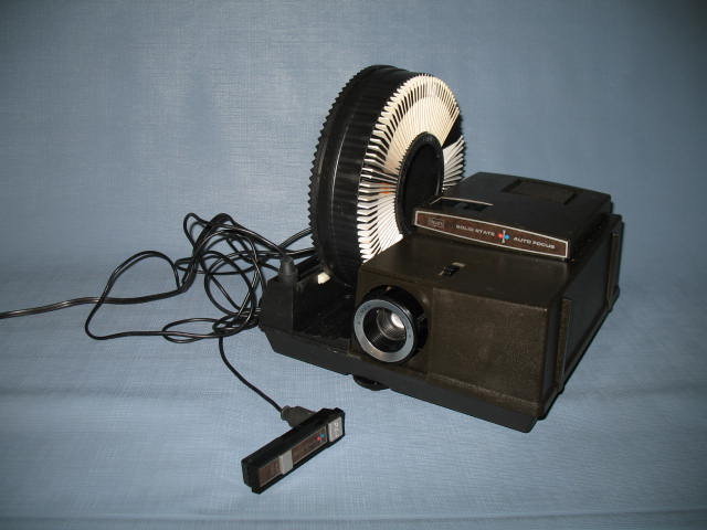 Sears 2 X 2 slide projector, model no. 837.98840