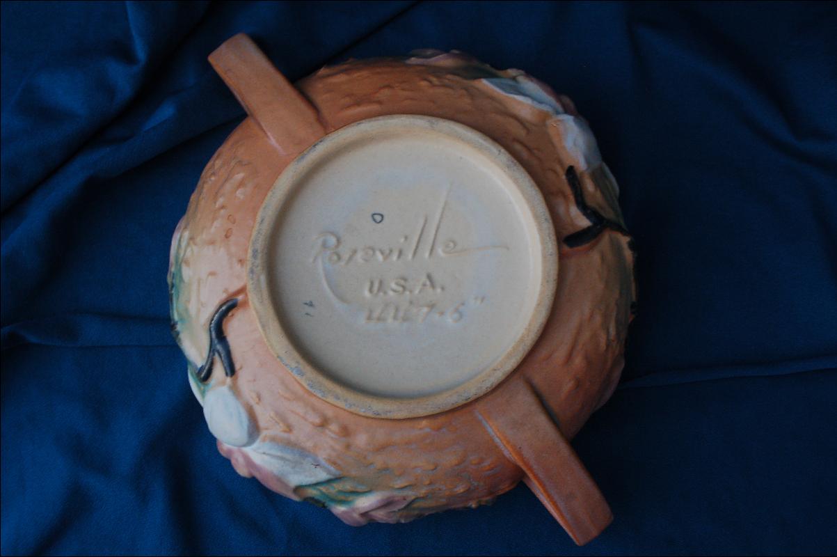 Wonderful Magnolia Roseville Console Bowl circa 1943