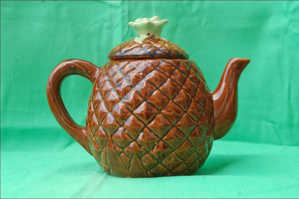 Majolica Pineapple Tea Pot