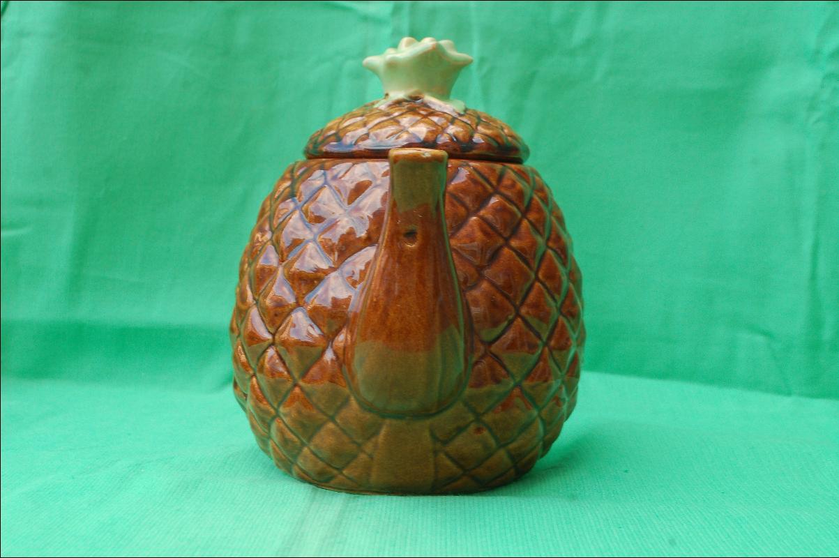Majolica Pineapple Tea Pot