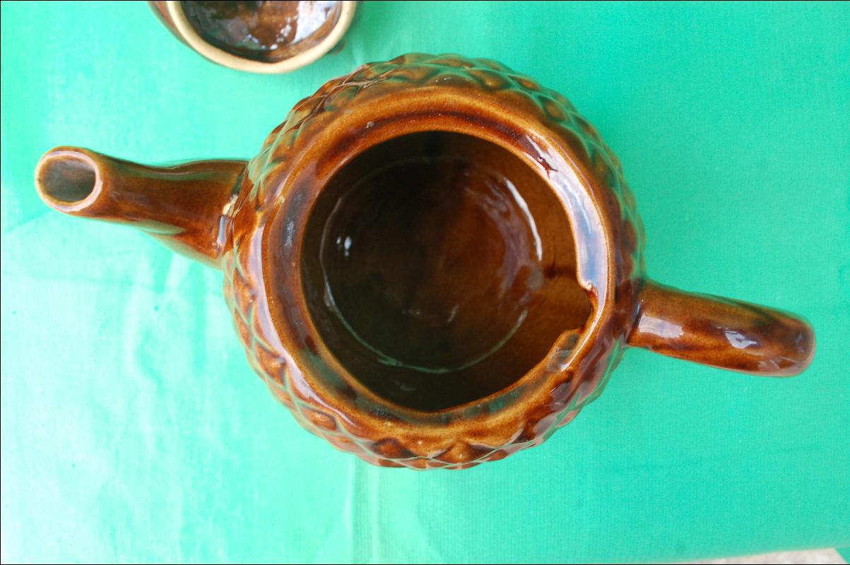 Majolica Pineapple Tea Pot