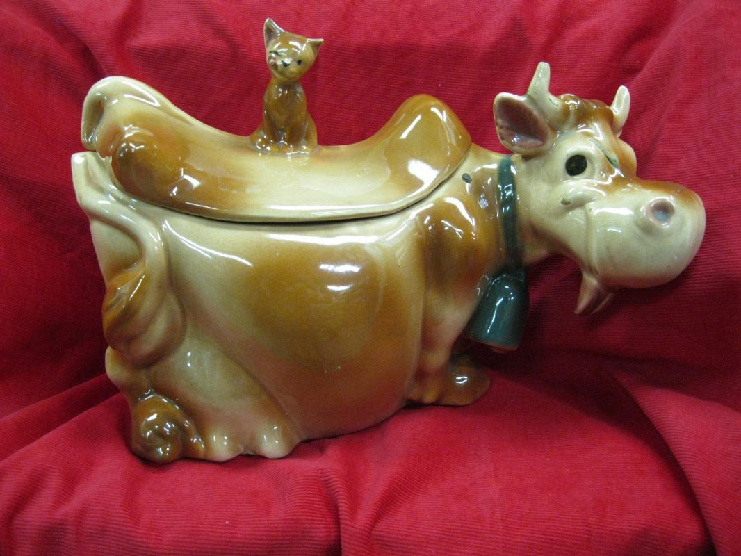 McCoy Cow and Cat Cookie Jar Test Piece