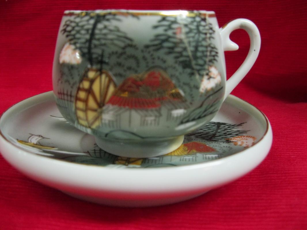 Beautifully Hand Painted Lithopane China 15 Piece Tea set