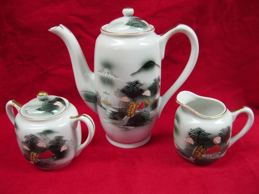 Beautifully Hand Painted Lithopane China 15 Piece Tea set