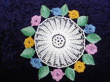 Superb Vintage Lace Doily Figural 3 D Roses