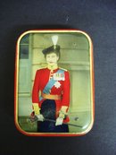Antique Tin Box English Royalty Queen