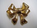 Vintage Broach Golden Bow